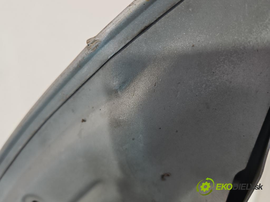 Audi A6 C6 2004-2011 2.7 TDI 179KM automatic 132 kW 2698 cm3 5- blatnik přední pravý  (Klika dveří ostatní)