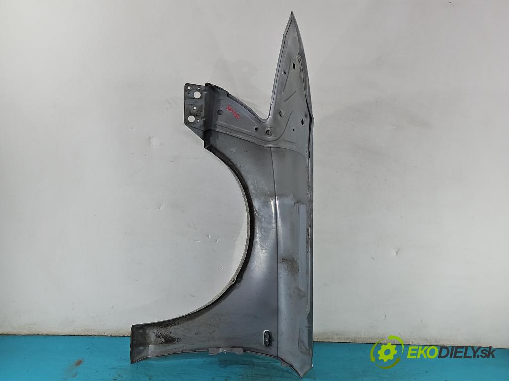 Audi A6 C6 2004-2011 2.7 TDI 179KM automatic 132 kW 2698 cm3 5- blatnik přední pravý  (Klika dveří ostatní)