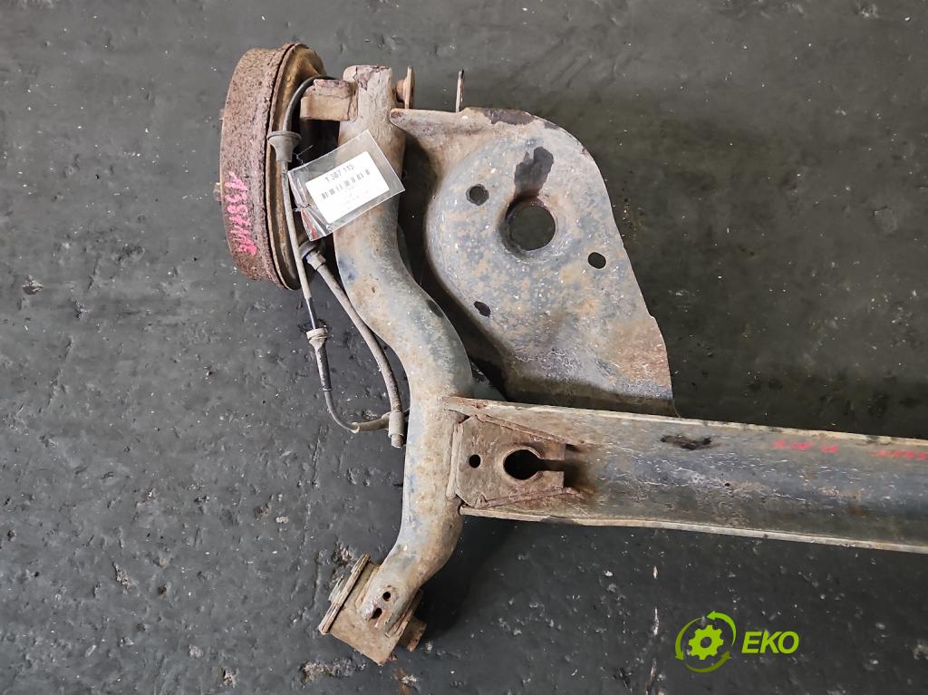 Peugeot 107 1.0 68 hp manual 50 kW 998 cm3 3- zadní výztuha  (Výztuhy zadní)