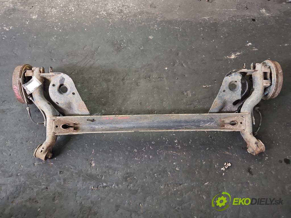 Peugeot 107 1.0 68 hp manual 50 kW 998 cm3 3- zadní výztuha  (Výztuhy zadní)