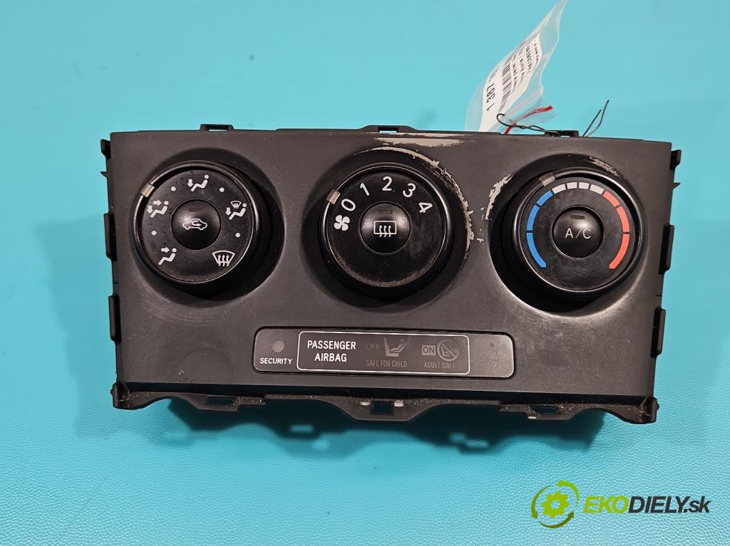 Toyota Auris I 2006-2013 1.4 D4D 90 HP manual 66 kW 1364 cm3 5- panel kúrenia 55406-12410/20