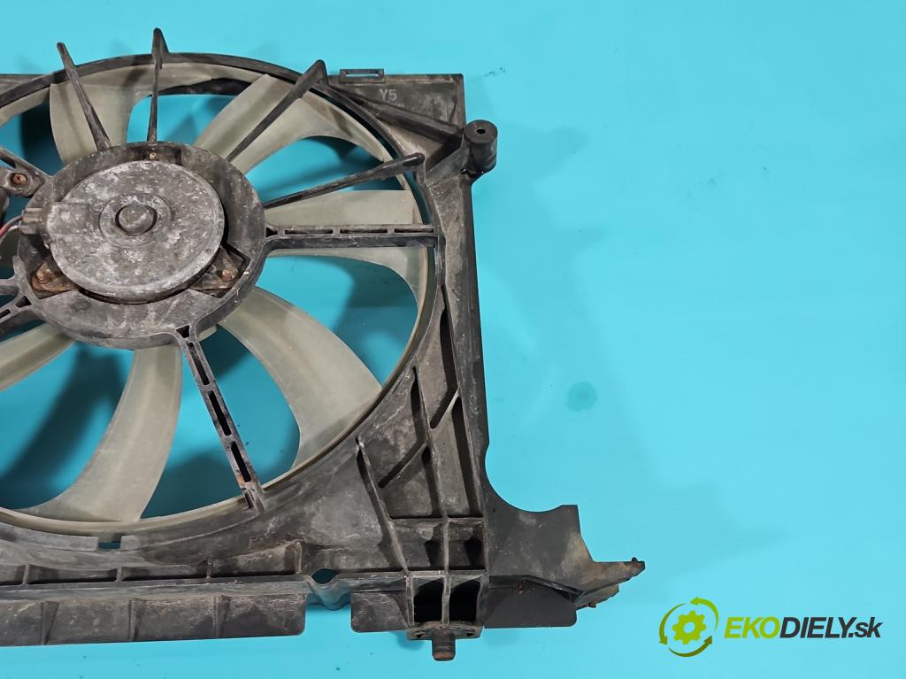 Toyota Auris I 2006-2013 1.4 D4D 90 HP manual 66 kW 1364 cm3 5- Ventilátor chladiča 89257-12020