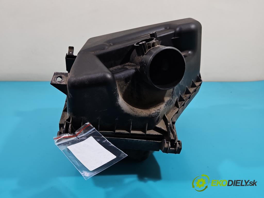 Toyota Auris I 2006-2013 1.4 D4D 90 HP manual 66 kW 1364 cm3 5- obal filtra vzduchu 17705-33070 (Obaly filtrov vzduchu)