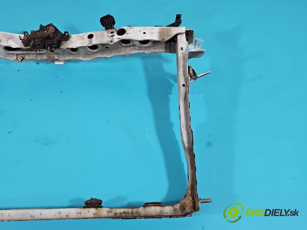 Toyota Auris I 2006-2013 1.4 D4D 90 hp manual 66 kW 1364 cm3 5- stěna přední  (Výztuhy přední)