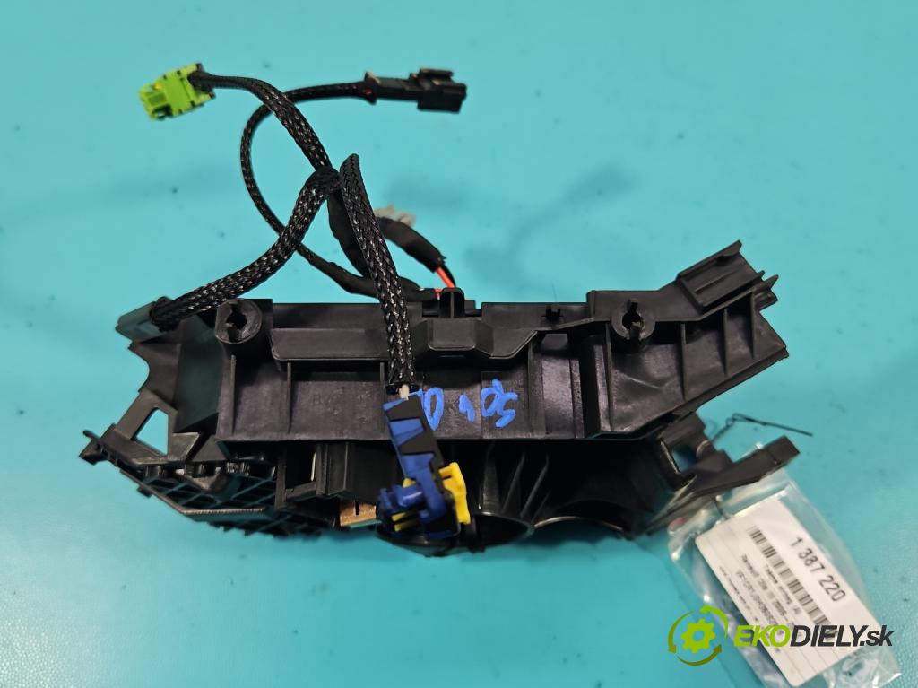 Renault Clio III 2005-2012 1,2.0 16V 75 HP manual 55 kW 1149 cm3 3- Páska: airbag (Airbagy)