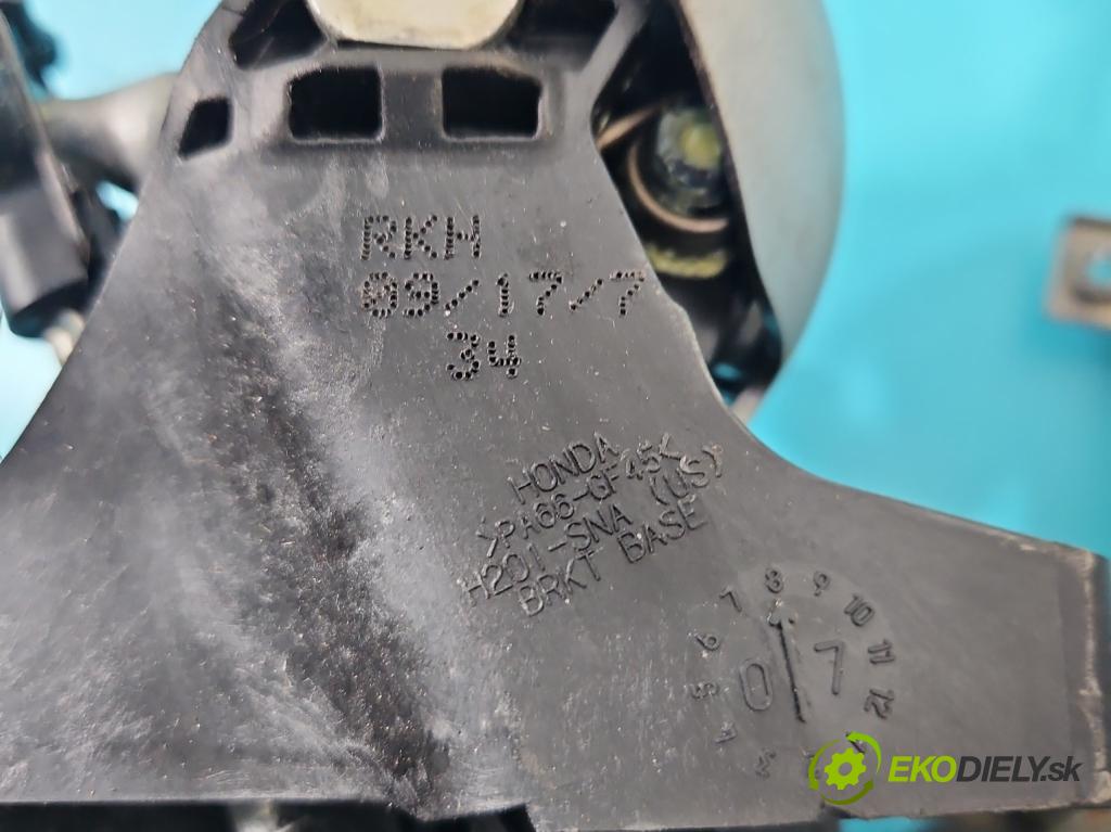 Honda Civic VIII 2006-2011 1.8 16v 140 HP manual 103 kW 1799 cm3 5- Páka: Změny: stupeň,rýchlosť  (Rýchlostné páky / kulisy)