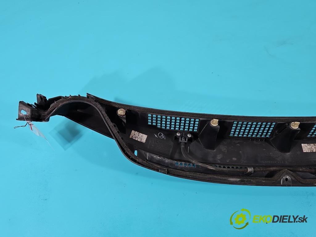 Honda Civic VIII 2006-2011 1.8 16v 140 HP manual 103 kW 1799 cm3 5- torpédo  (Torpéda)