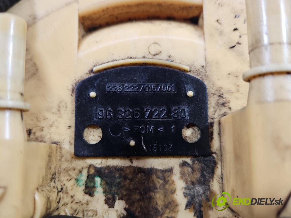 Peugeot 307 2.0 hdi 107 HP manual 79 kW 1997 cm3 5- čerpadlo paliva 9632672280