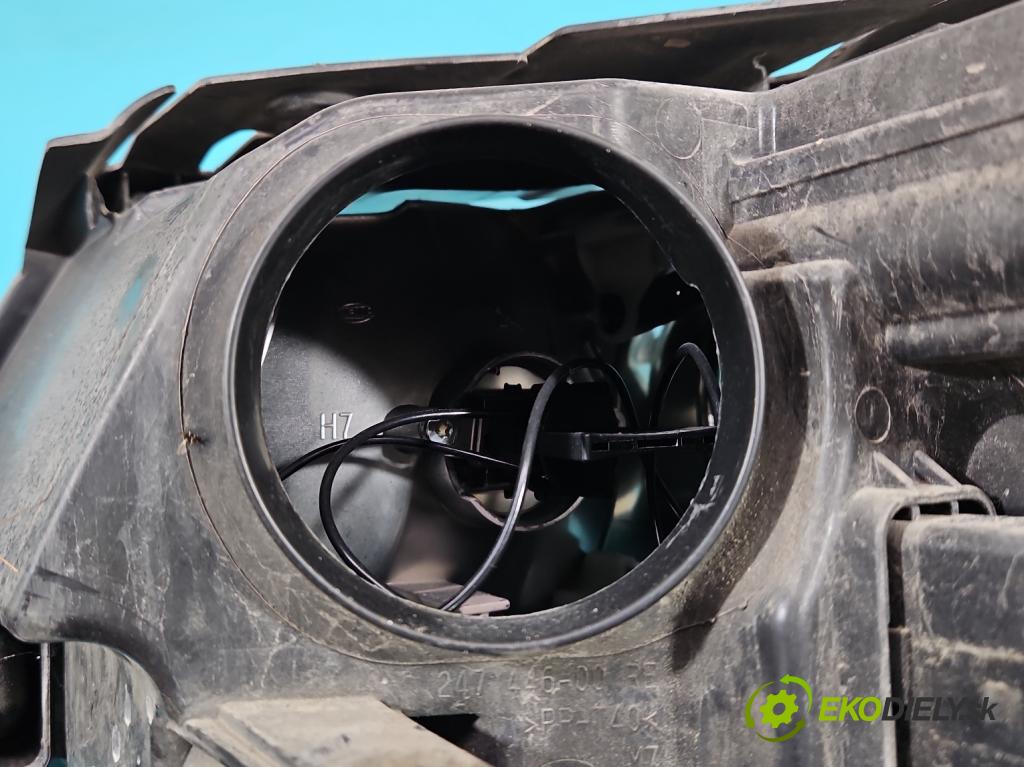 Vw Passat B6 2005-2010 2.0 tdi 140 HP manual 103 kW 1968 cm3 5- Reflektor: pravý 1EL247014-02 (Pravé)