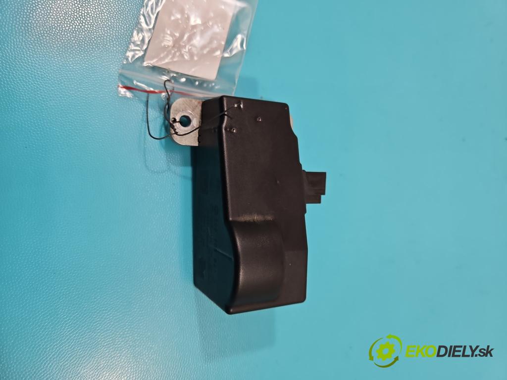 Vw Passat B6 2005-2010 2.0 tdi 140 HP manual 103 kW 1968 cm3 5- Blokáda: řízení: 3C0905861J (Ostatné)