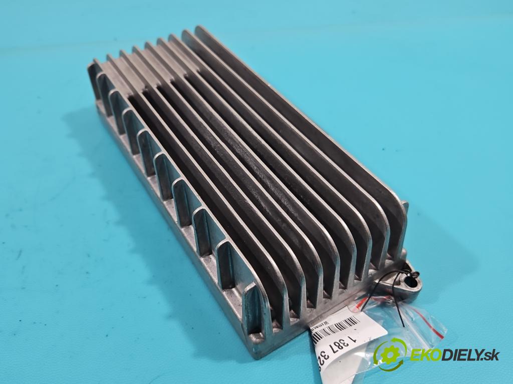 Audi A6 C6 2004-2011 2.7 TDI 179KM automatic 132 kW 2698 cm3 5- Zesilovač: 4F0910223K (Zosilňovače)