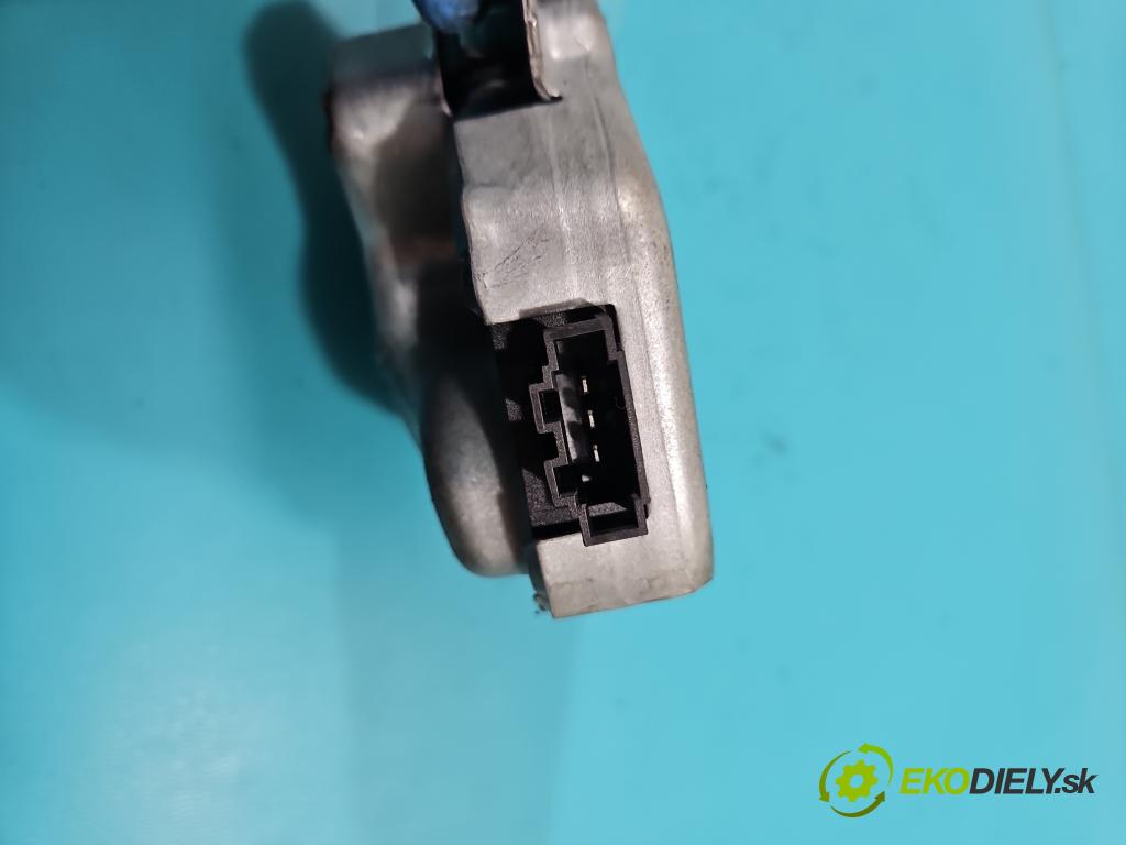 Audi A6 C6 2004-2011 2.7 TDI 179KM automatic 132 kW 2698 cm3 5- Blokáda: řízení: 4F0905852B (Ostatné)