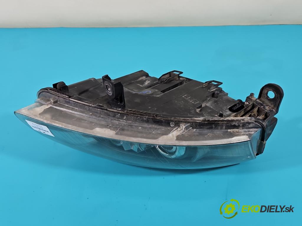 Audi A6 C6 2004-2011 2.7 TDI 179KM automatic 132 kW 2698 cm3 5- Reflektor: pravý 4F0941004AK (Pravé)