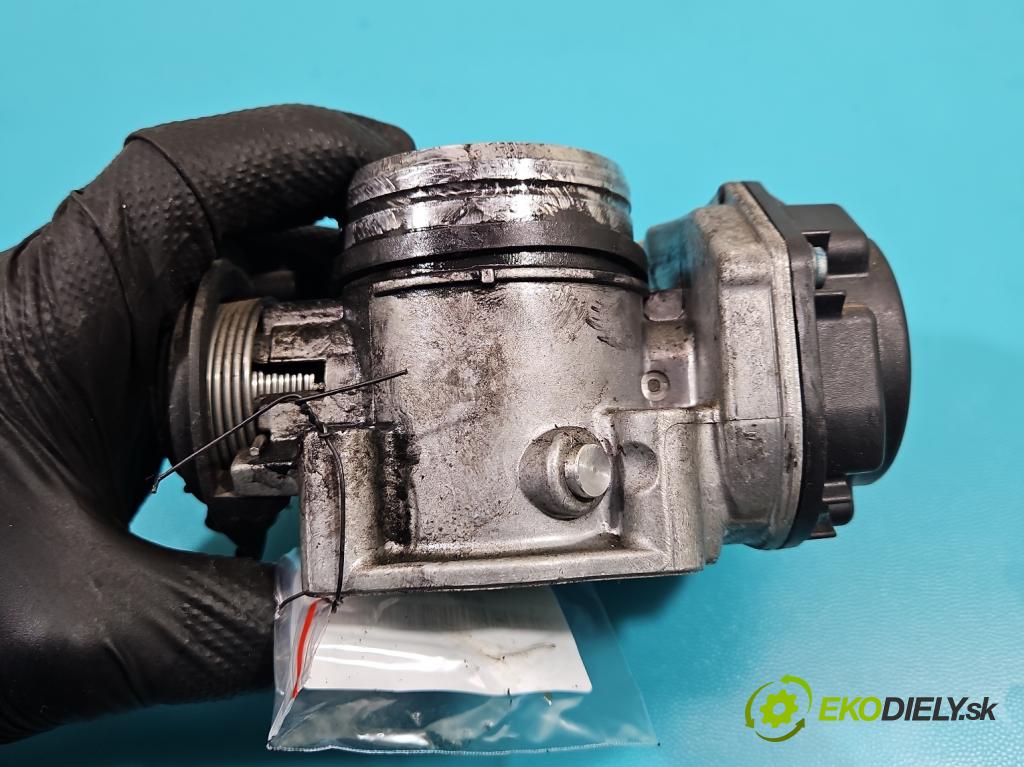 Vw Polo III 6N 1994-2001 1.4 16V 101 HP manual 74 kW 1390 cm3 3- klapka 036133064C (Škrtiace klapky)