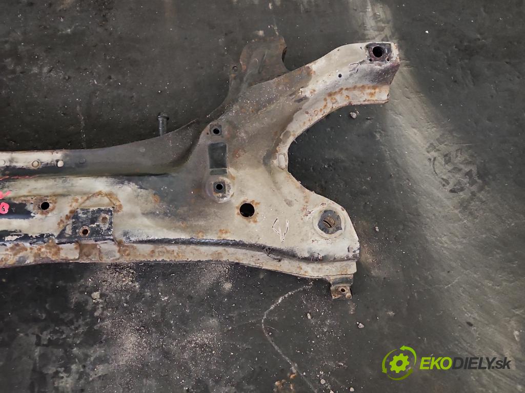 Vw Polo III 6N 1994-2001 1.4 16V 101 HP manual 74 kW 1390 cm3 3- výstuha motora