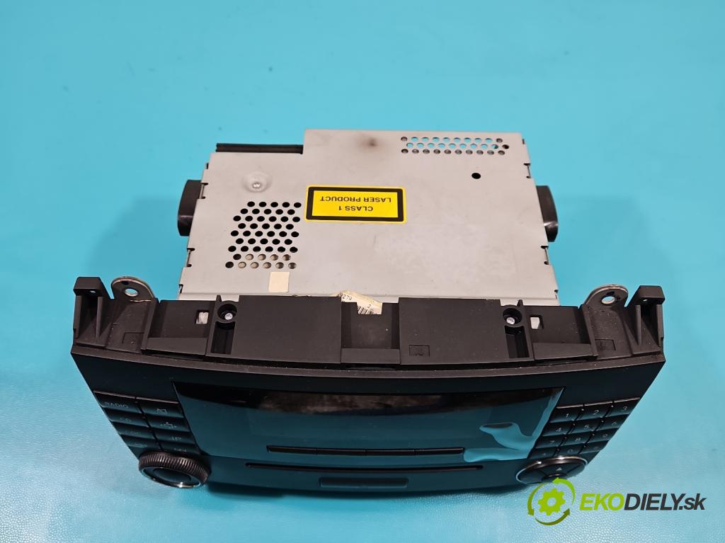 Mercedes A W169 2004-2012 2.0 cdi 140 HP automatic 103 kW 1992 cm3 5- Radio originál A1698204789