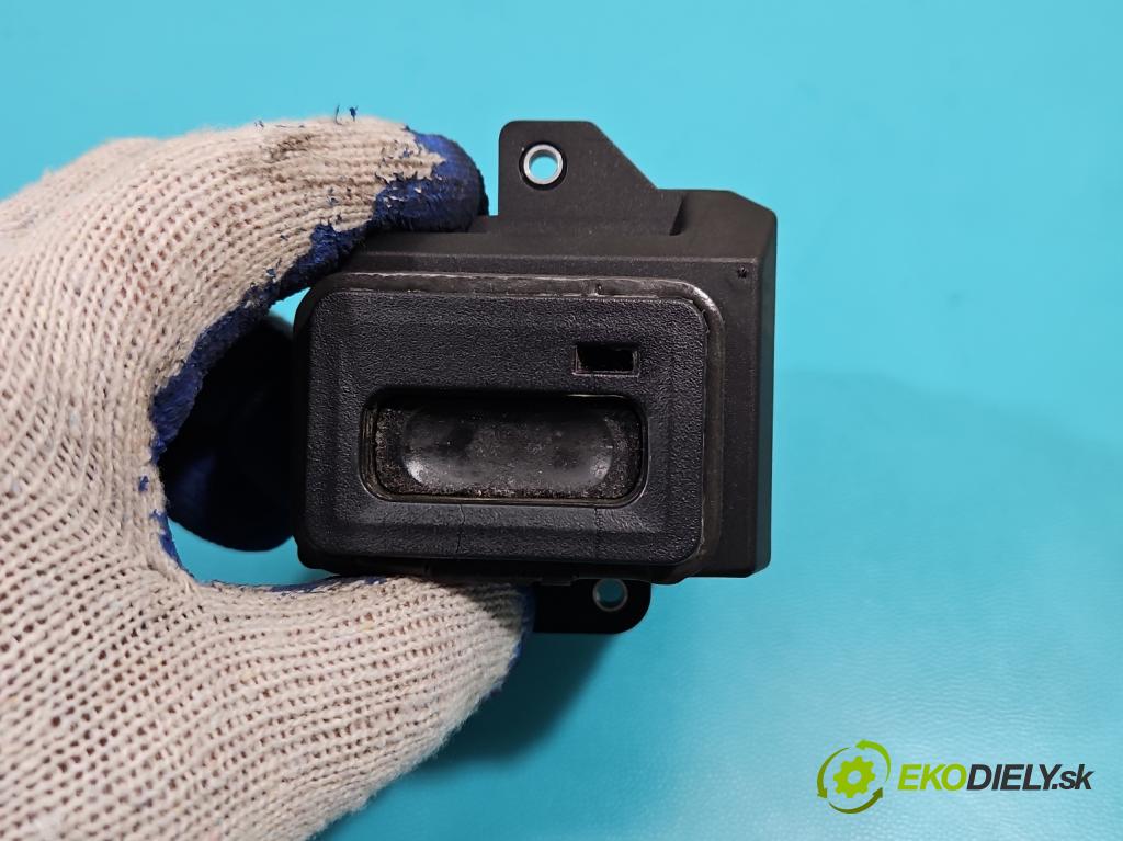 Alfa romeo 159 1.9 jtd 116 HP manual 85 kW 1910 cm3 5- Spínačka 1560616200 (Spínacie skrinky a kľúče)