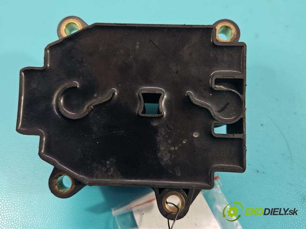 Renault Clio III 2005-2012 1,2.0 16V 75 HP manual 55 kW 1149 cm3 3- cievka zapaľovacia  (Zapaľovacie cievky, moduly)