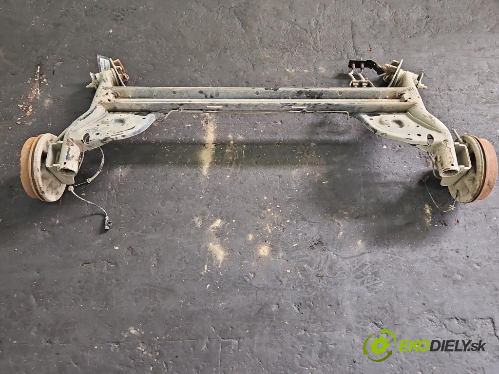 Renault Clio III 2005-2012 1,2.0 16V 75 hp manual 55 kW 1149 cm3 3- zadní výztuha  (Výztuhy zadní)