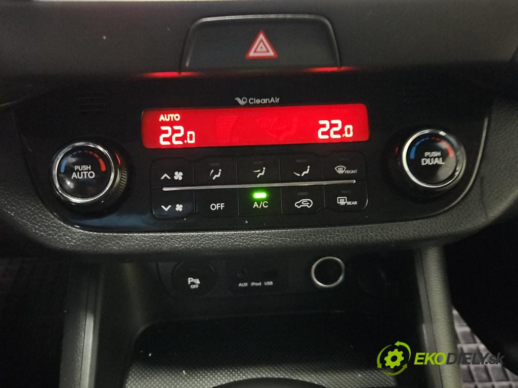 Kia Sportage III 2010-2015 1.7 crdi 116 HP manual 85 kW 1685 cm3 5- panel kúrenia 97250-3U101
