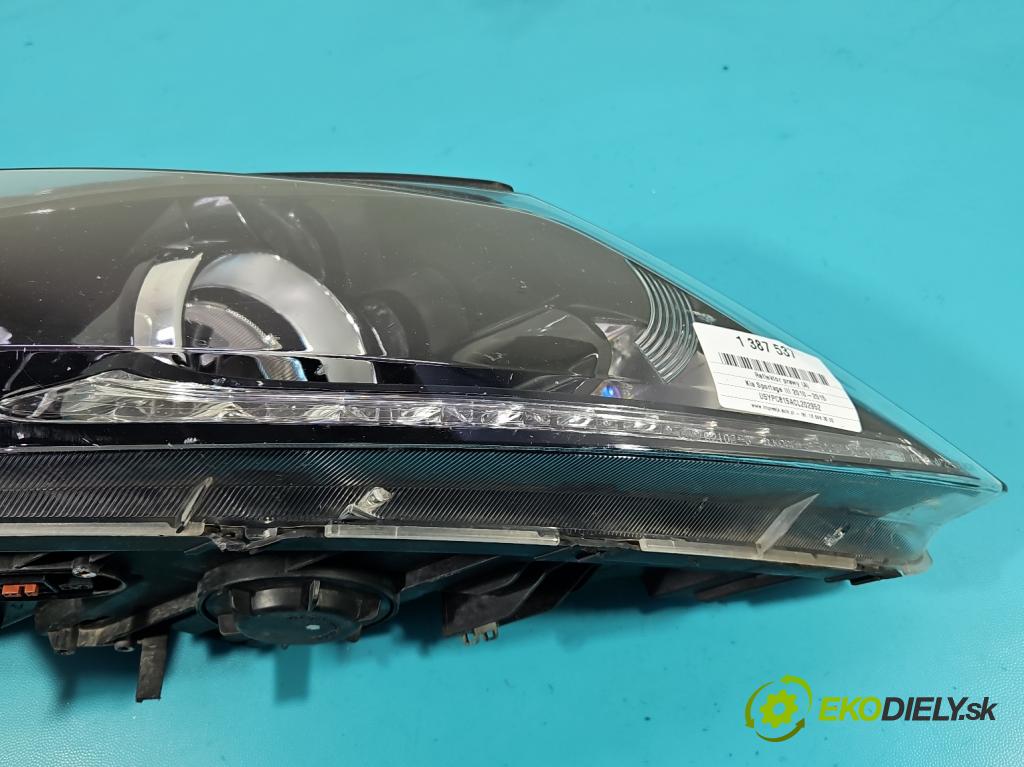Kia Sportage III 2010-2015 1.7 crdi 116 HP manual 85 kW 1685 cm3 5- Reflektor: pravý  (Pravé)