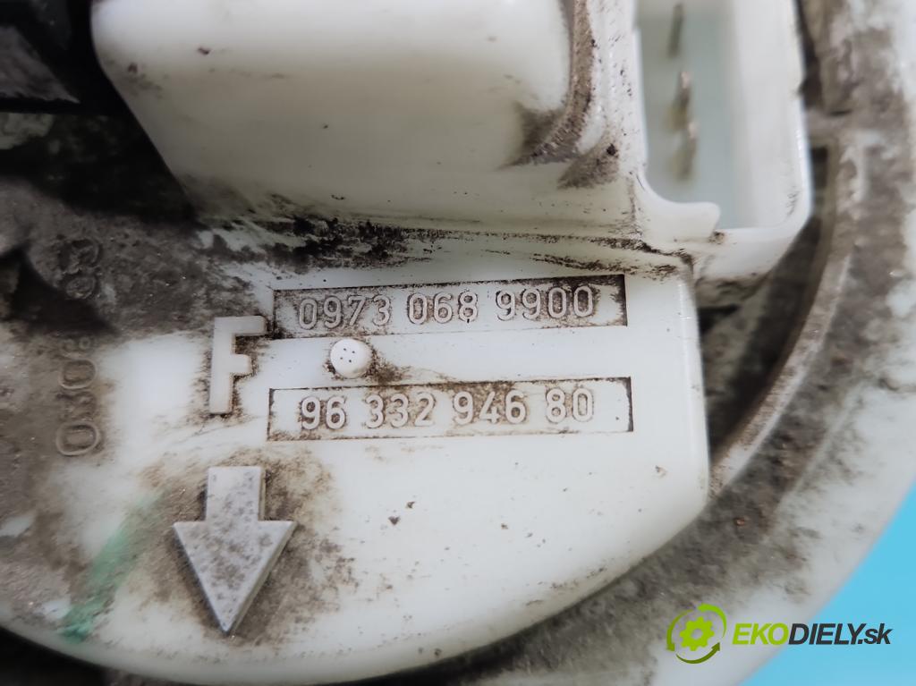 Peugeot 607 3.0 V6 207 hp automatic 152 kW 2946 cm3 4- čerpadlo paliva 9633294680