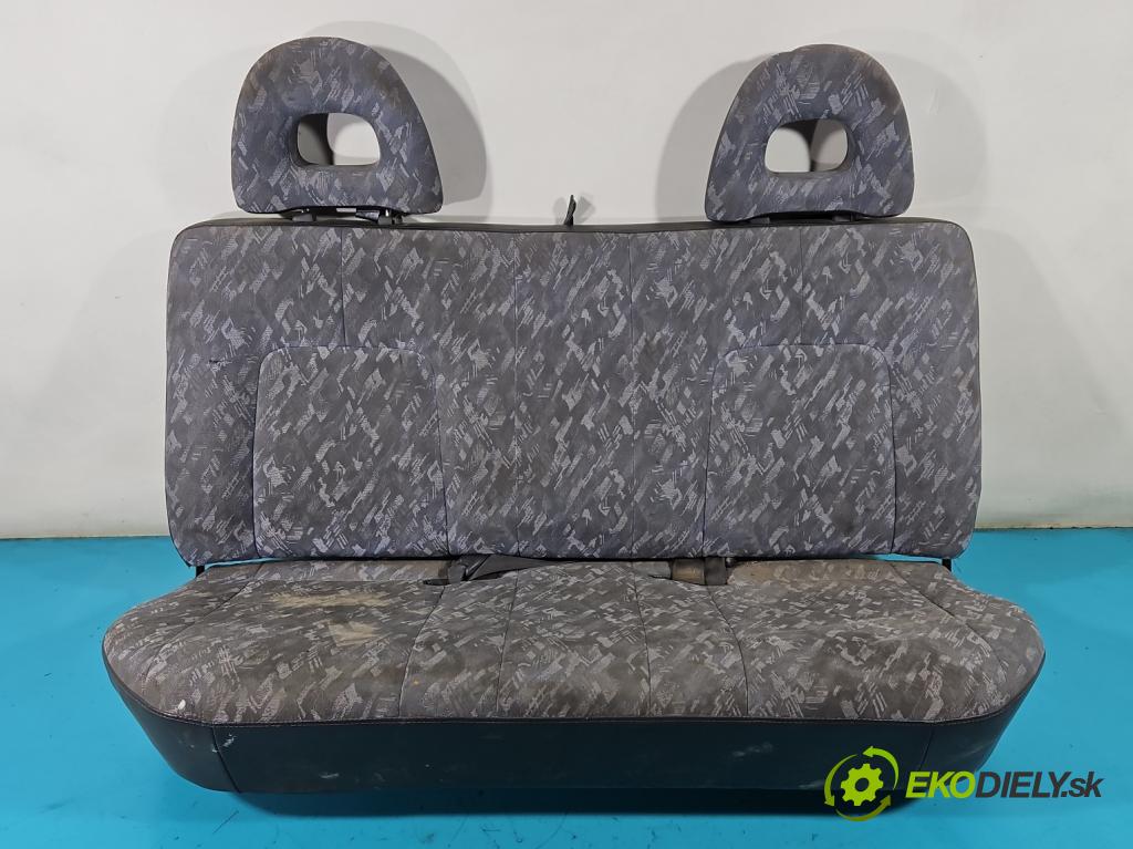 Mitsubishi L200 1996-2007 2.5d 75 HP manual 55 kW 2477 cm3 5- Pohovka: zadné  (Sedačky, sedadlá)