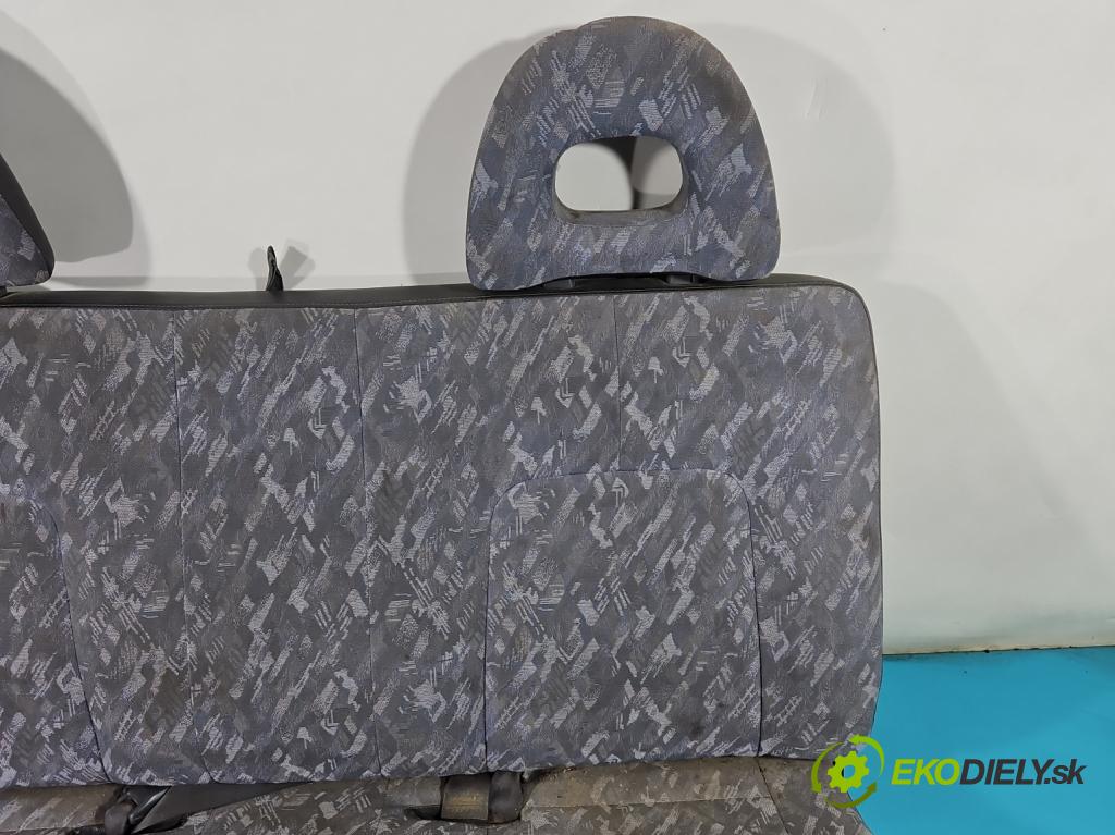 Mitsubishi L200 1996-2007 2.5d 75 HP manual 55 kW 2477 cm3 5- Pohovka: zadné  (Sedačky, sedadlá)