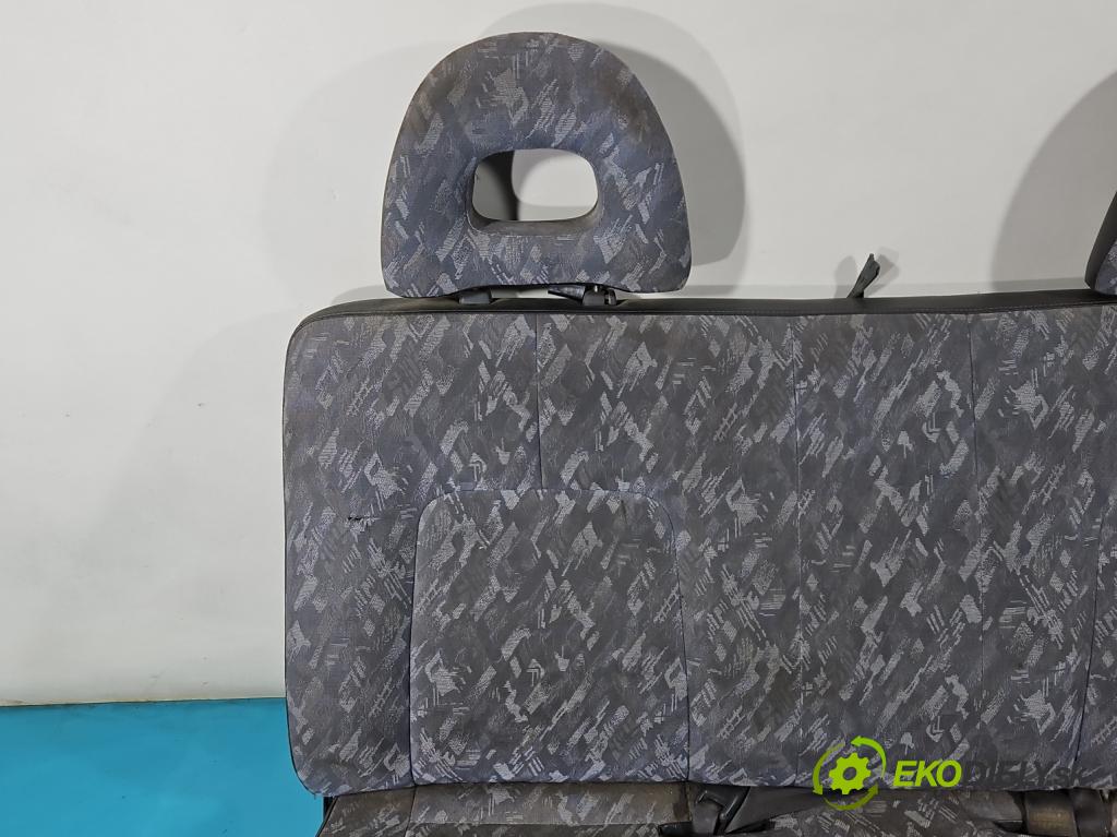 Mitsubishi L200 1996-2007 2.5d 75 HP manual 55 kW 2477 cm3 5- Pohovka: zadné  (Sedačky, sedadlá)