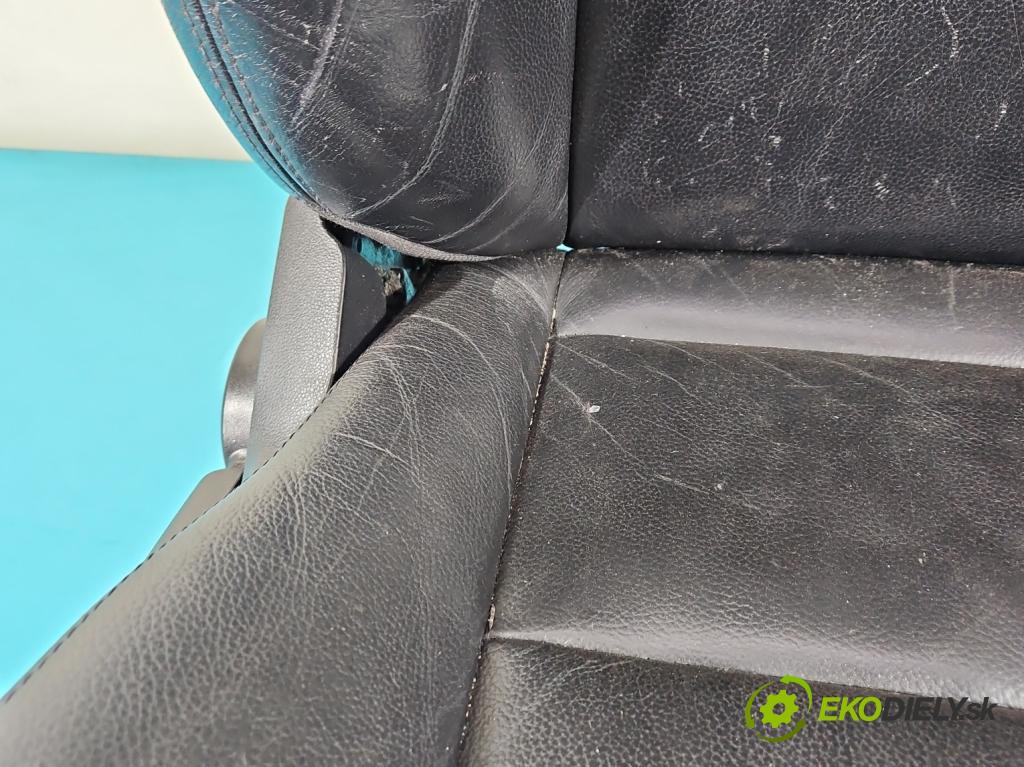 Mercedes A W169 2004-2012 2.0 cdi 140 HP automatic 103 kW 1992 cm3 5- Sedačka ľavý  (Sedačky, sedadlá)