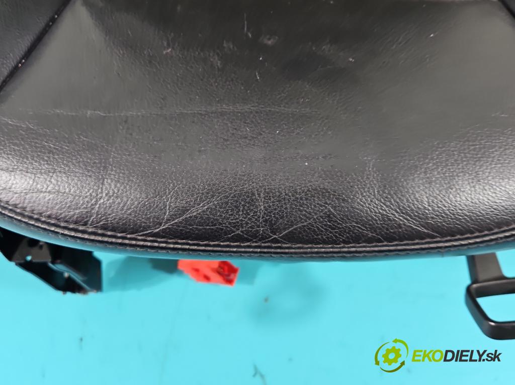 Mercedes A W169 2004-2012 2.0 cdi 140 HP automatic 103 kW 1992 cm3 5- Sedačka ľavý  (Sedačky, sedadlá)