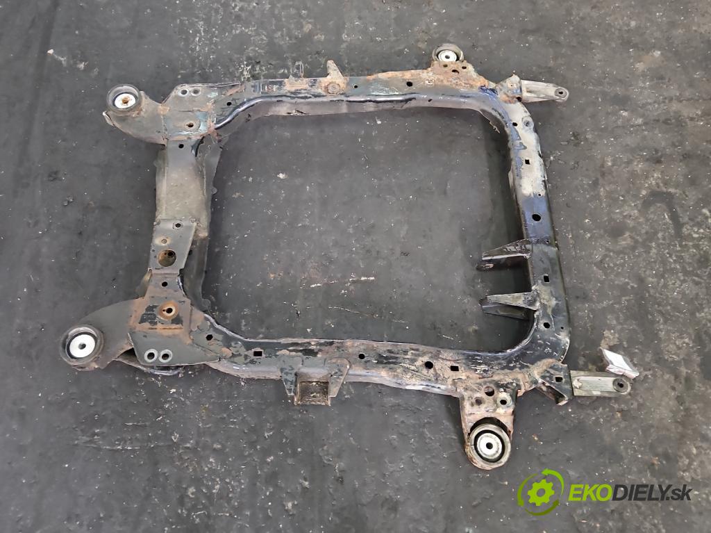 Opel Vectra C 2002-2008 1.6 16V 101 hp manual 74 kW 1598 cm3 4- výztuha motoru