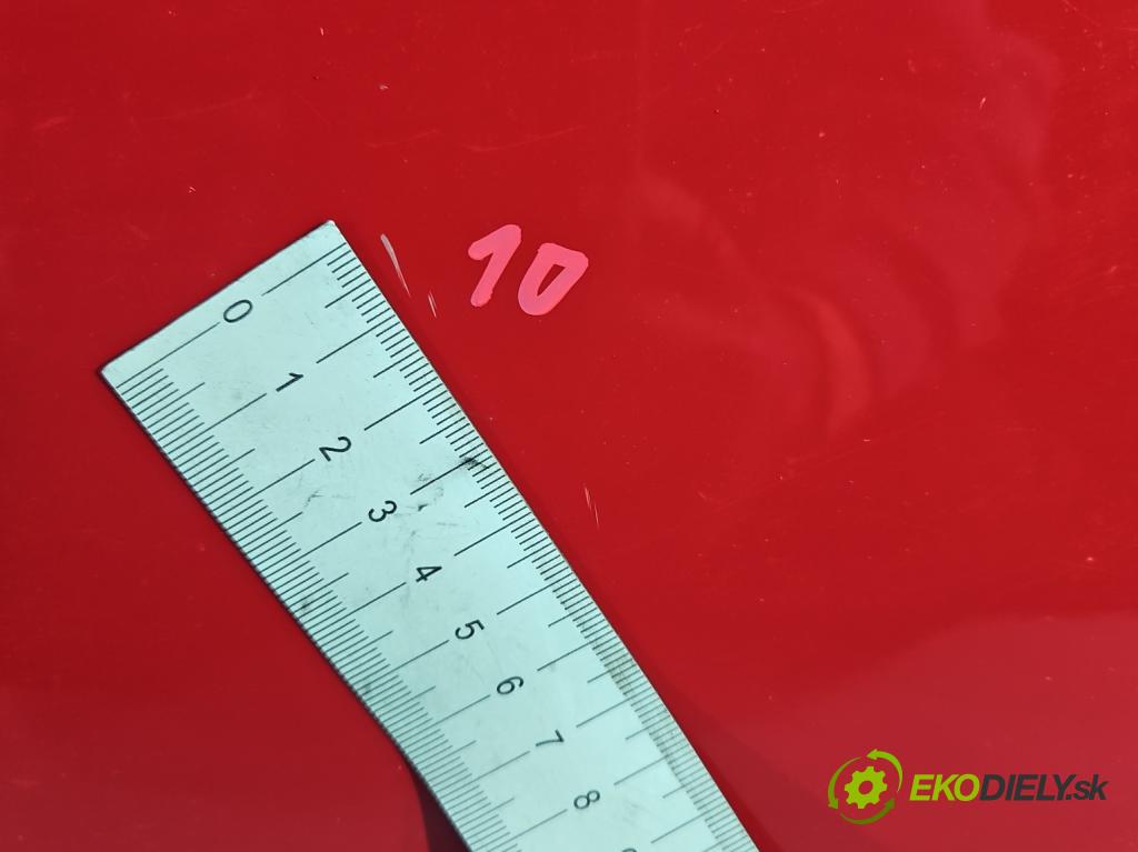 Toyota Yaris I 1999-2005 1.0 vvti 68 HP manual 50 kW 998 cm3 3- dvere predné ľavé  (Ostatné)