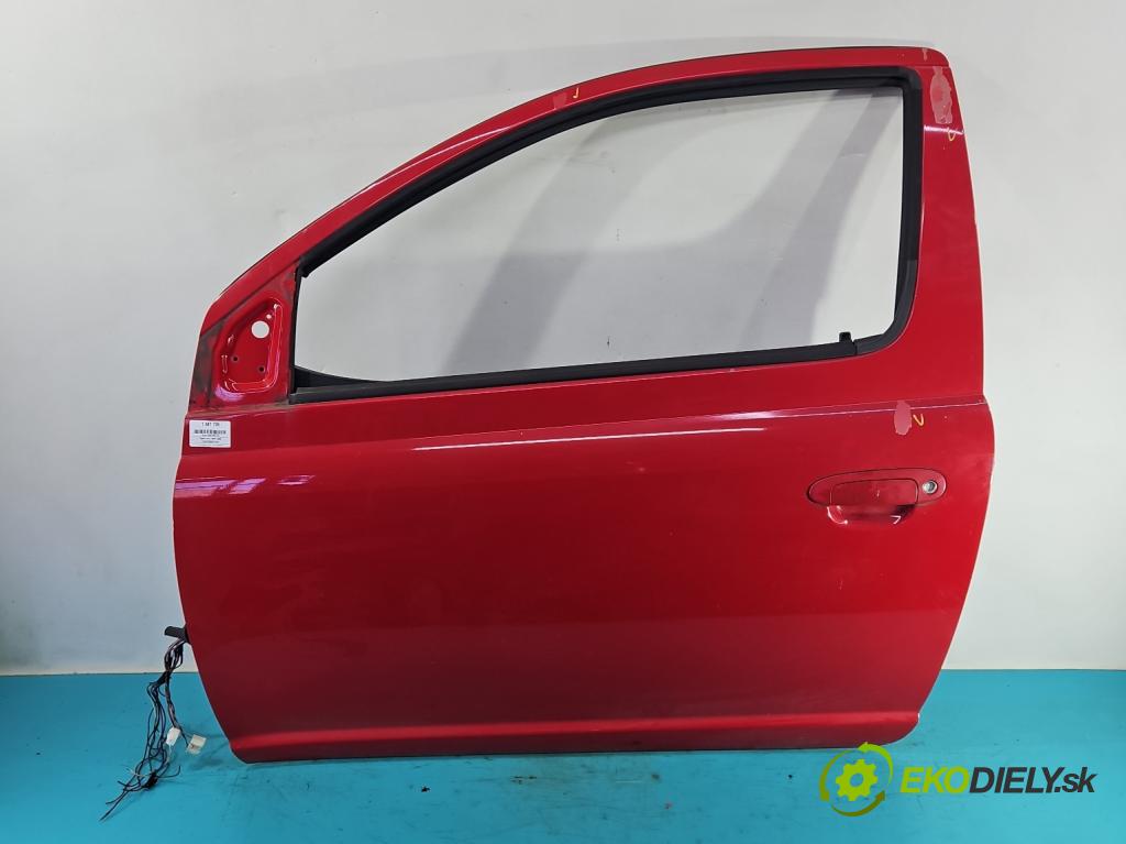Toyota Yaris I 1999-2005 1.0 vvti 68 HP manual 50 kW 998 cm3 3- dvere predné ľavé  (Ostatné)