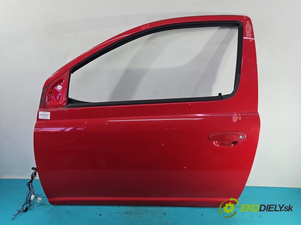 Toyota Yaris I 1999-2005 1.0 vvti 68 HP manual 50 kW 998 cm3 3- dvere predné ľavé  (Ostatné)