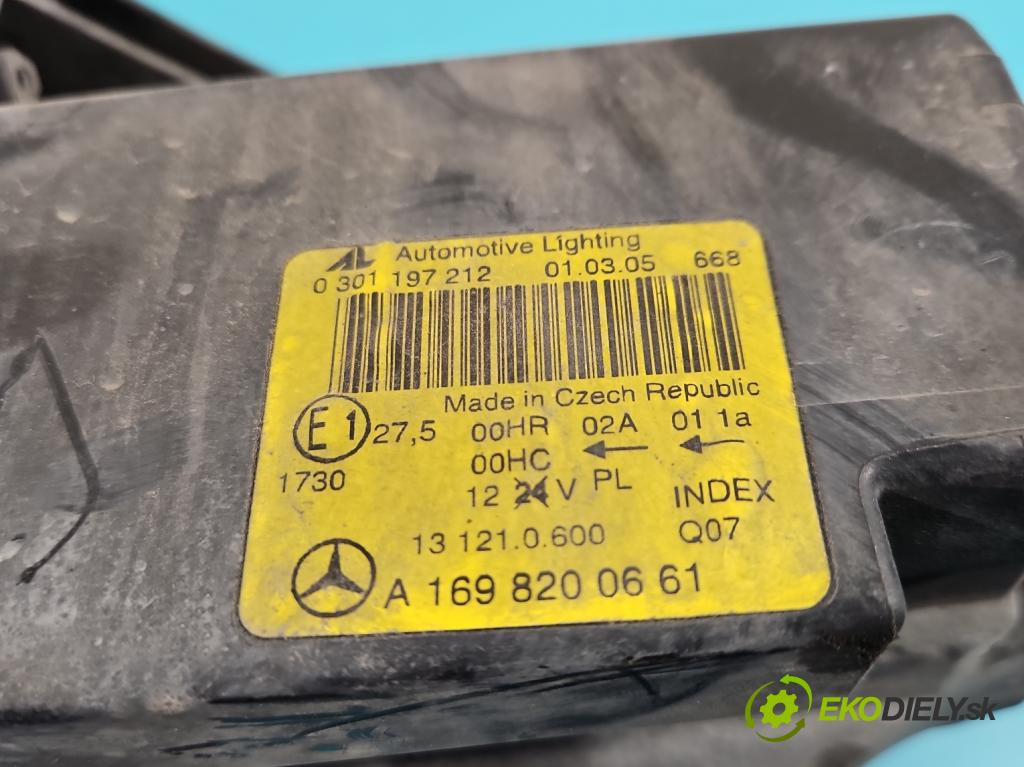 Mercedes A W169 2004-2012 2.0 cdi 140 HP automatic 103 kW 1992 cm3 5- Reflektor: pravý 0301197212 (Pravé)