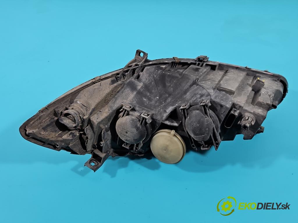 Mercedes A W169 2004-2012 2.0 cdi 140 HP automatic 103 kW 1992 cm3 5- Reflektor: pravý 0301197212 (Pravé)