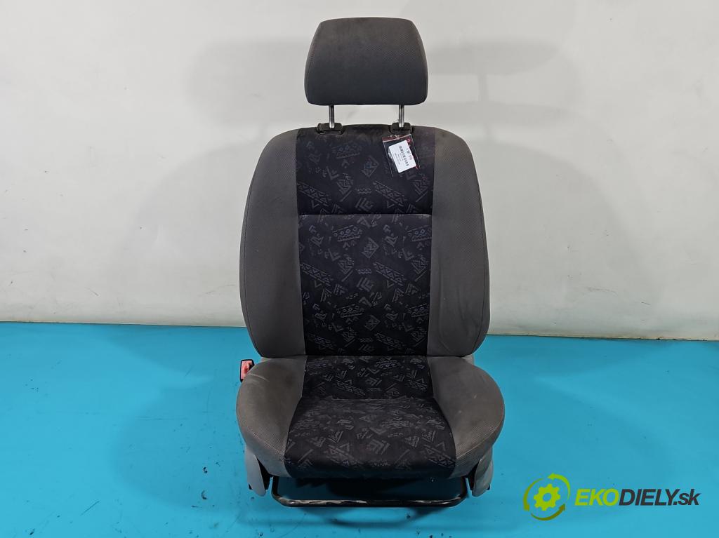 Skoda Felicia 1.9d 64 HP manual 47 kW 1896 cm3 5- Sedačka ľavý  (Sedačky, sedadlá)