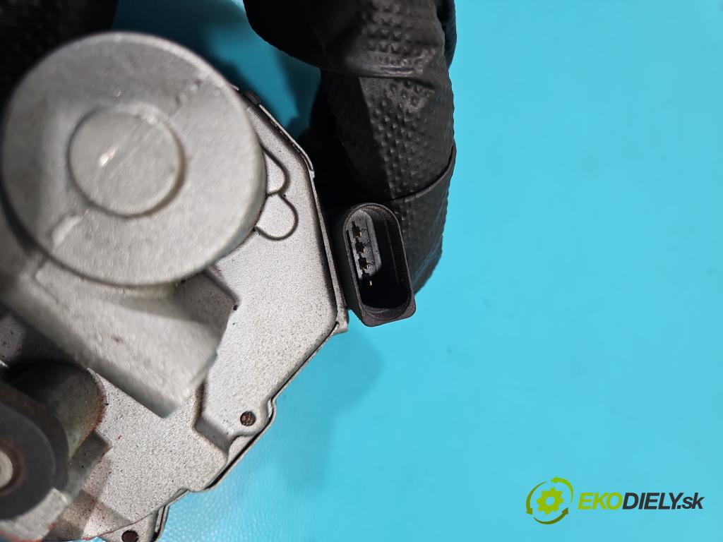 Audi A6 C6 2004-2011 2.7 TDI 179KM automatic 132 kW 2698 cm3 5- Ovladač: klapky: kolektora: A2C53308513 (Ostatní)