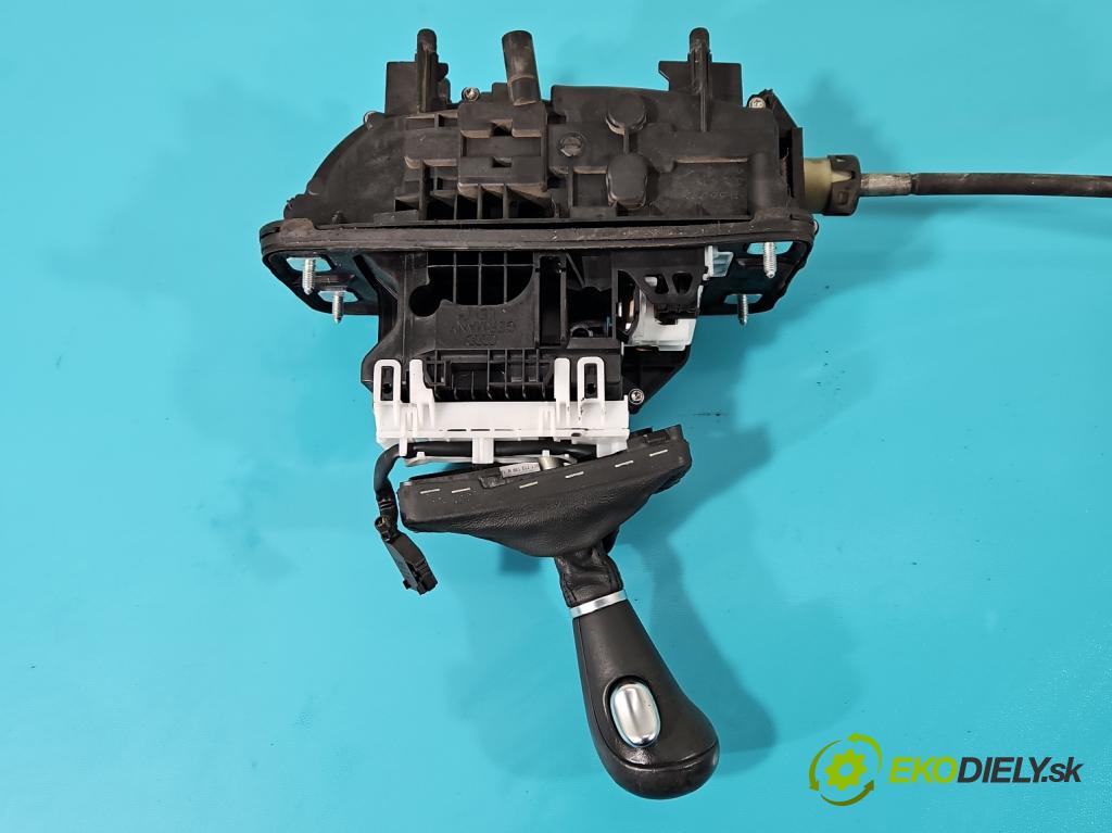 Audi A6 C6 2004-2011 2.7 TDI 179KM automatic 132 kW 2698 cm3 5- Páka: Změny: stupeň,rýchlosť  (Rýchlostné páky / kulisy)