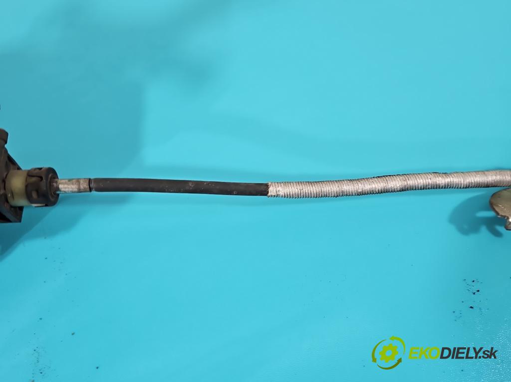 Audi A6 C6 2004-2011 2.7 TDI 179KM automatic 132 kW 2698 cm3 5- Páka: Změny: stupeň,rýchlosť  (Rýchlostné páky / kulisy)