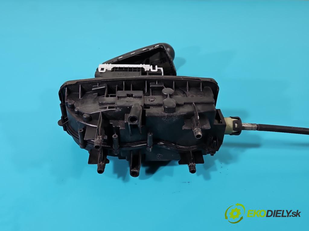 Audi A6 C6 2004-2011 2.7 TDI 179KM automatic 132 kW 2698 cm3 5- Páka: Změny: stupeň,rýchlosť  (Rýchlostné páky / kulisy)