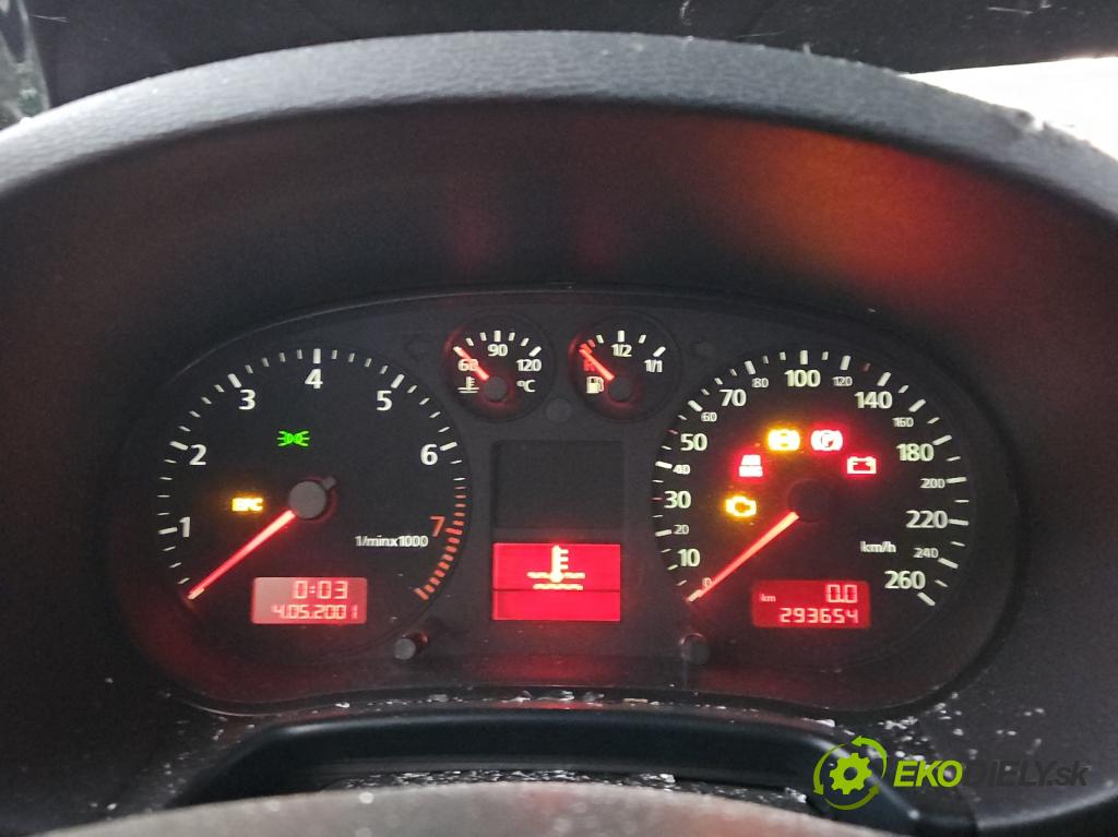 Audi A3 8L 1996-2003 1.6 SR 101 HP manual 74 kW 1595 cm3 3- prístrojovka/ budíky 8L0920900F (Prístrojové dosky, displeje)