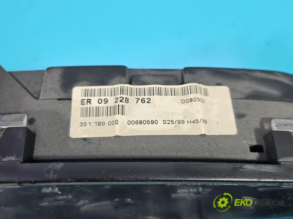 Opel Zafira A 1999-2005 1.8 16v 116 HP manual 85 kW 1796 cm3 5- prístrojovka/ budíky 09228762 (Prístrojové dosky, displeje)