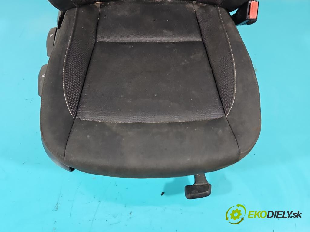 Bmw 1 E87 2004-2011 1.6 16V 122 HP manual 90 kW 1599 cm3 5- Sedačka pravý  (Sedačky, sedadlá)