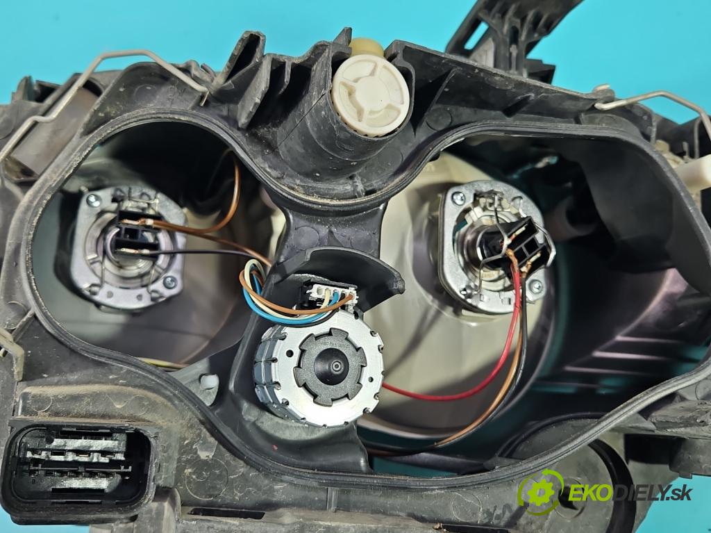 Bmw 1 E87 2004-2011 1.6 16V 122 HP manual 90 kW 1599 cm3 5- Reflektor: pravý  (Pravé)