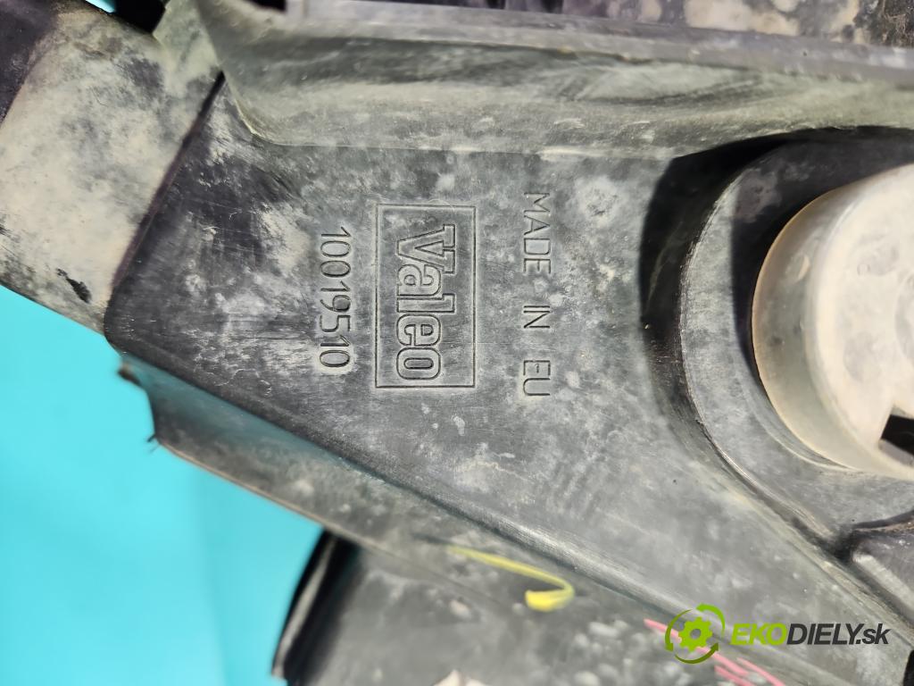 Bmw 1 E87 2004-2011 1.6 16V 122 HP manual 90 kW 1599 cm3 5- Reflektor: pravý  (Pravé)