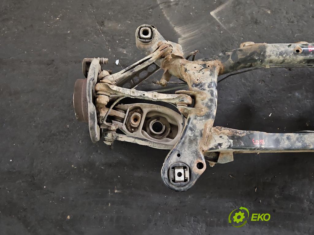 Bmw 1 E87 2004-2011 1.6 16V 122 hp manual 90 kW 1599 cm3 5- zadní výztuha  (Výztuhy zadní)