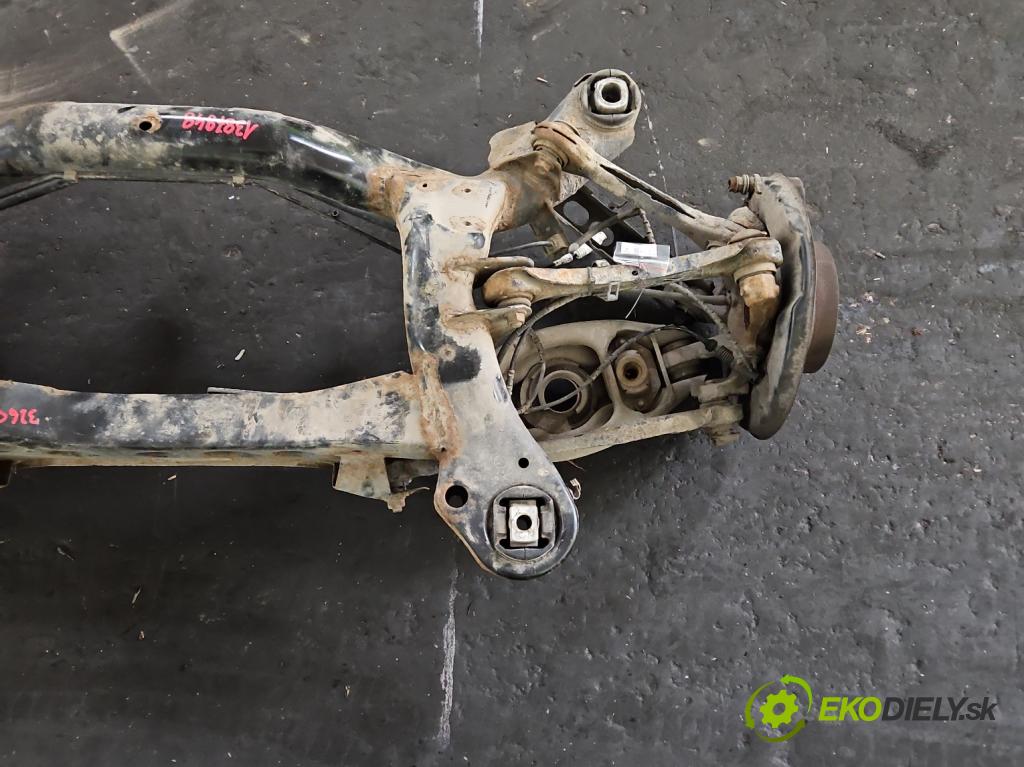 Bmw 1 E87 2004-2011 1.6 16V 122 hp manual 90 kW 1599 cm3 5- zadní výztuha  (Výztuhy zadní)