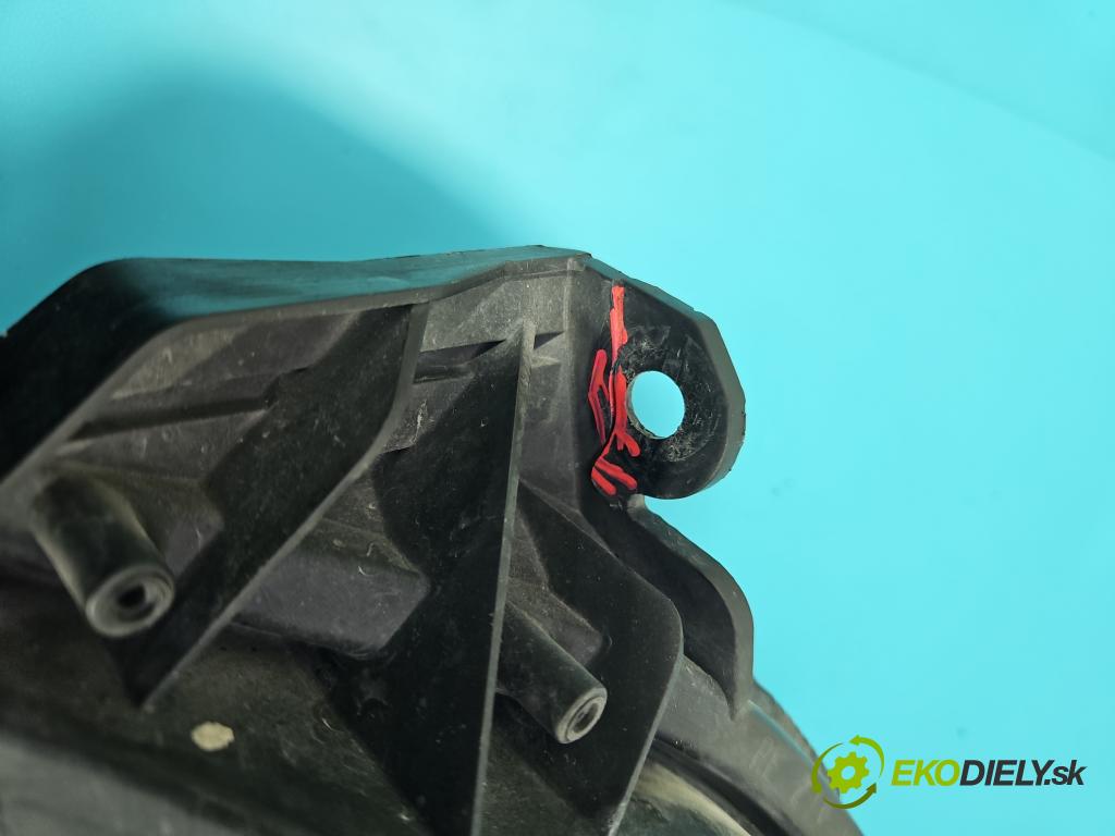 Opel Astra III 2004-2014 1.6 16V (Z16XEP) 105 HP manual 77 kW 1598 cm3 5- Reflektor: pravý  (Pravé)